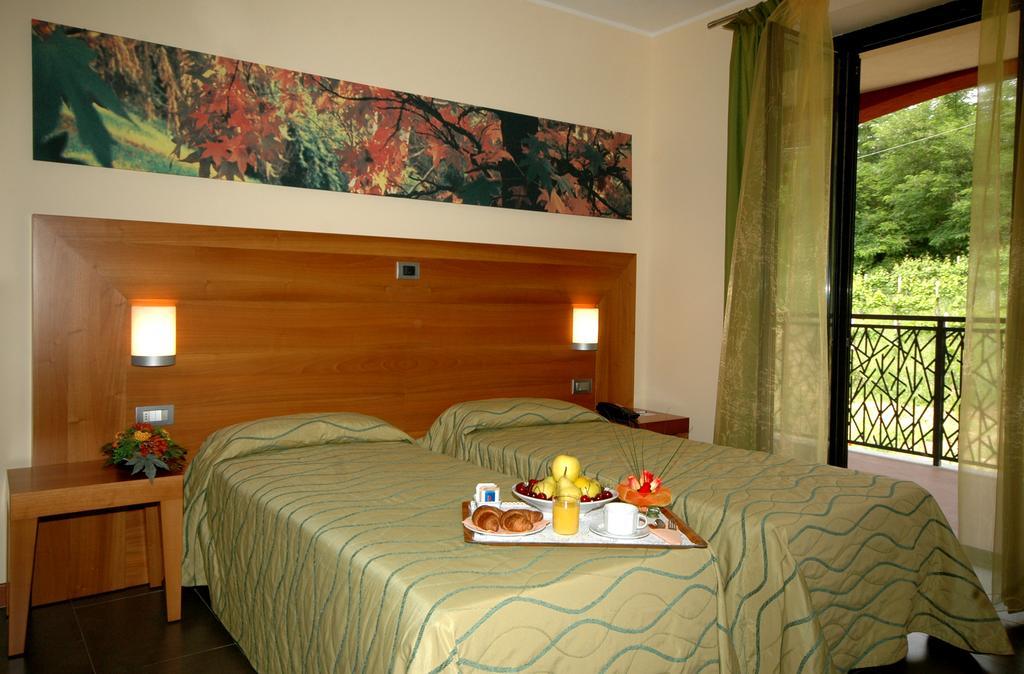 Langhe & Monferrato Hotel Costigliole d'Asti